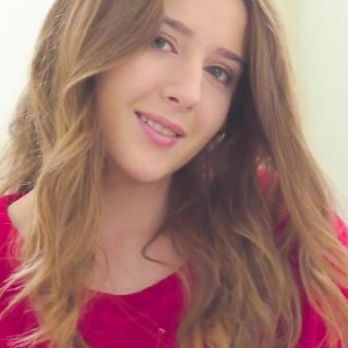 Русская мать дрочит сыну член